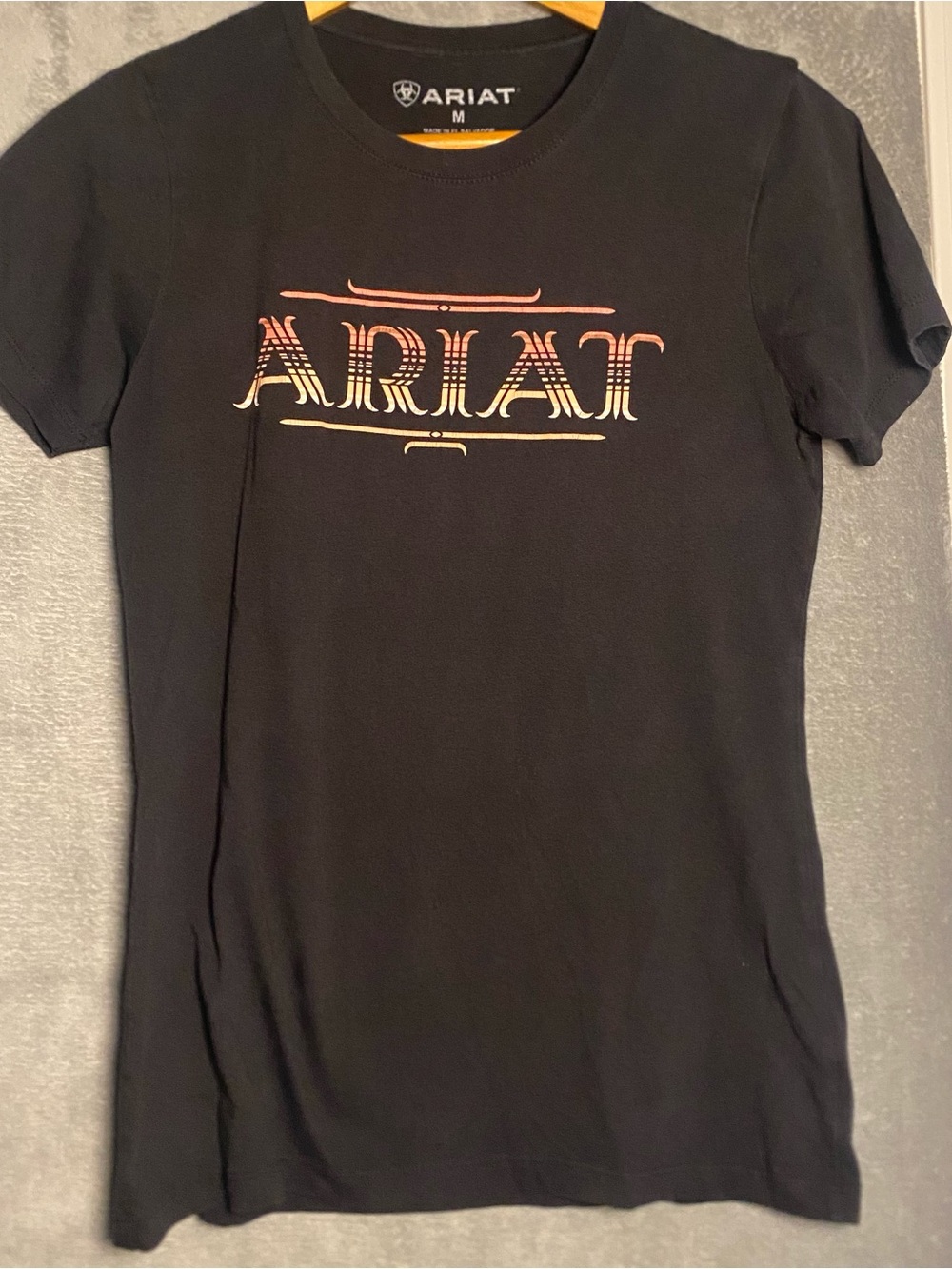Ariat Black Tee with Sunset‎ Gradient Logo size M